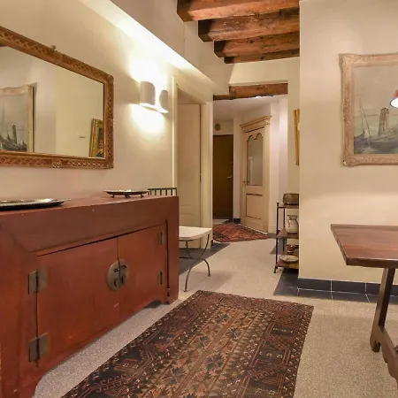 Sotoportego Venier By Interhome * Venedig